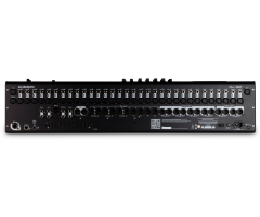  Allen&Heath QU-32 Цифровой пульт фото 4